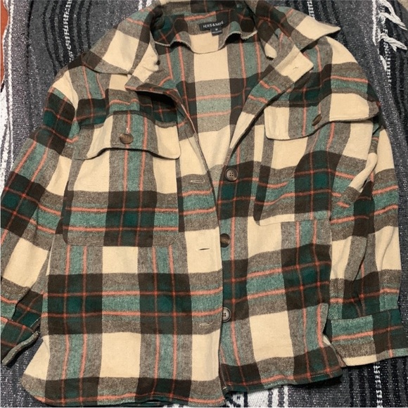 The Clarissa plaid Shacket - Picture 2 of 6
